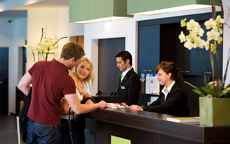 Hotel & Hospitality Jobs Abroad
